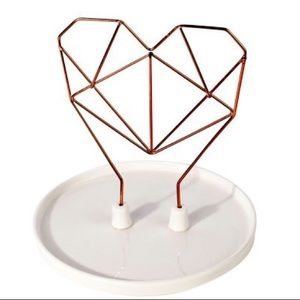 imm Living Coxet Wire Heart Ceramic Jewelry Holder